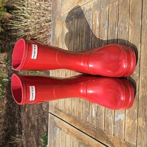 Hunter Gloss Red Short Rainboots